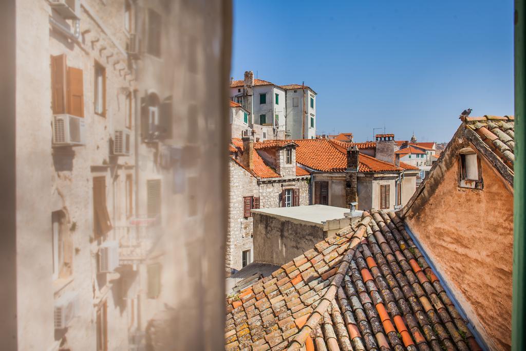 Apartments Laurus Sibenik Bagian luar foto